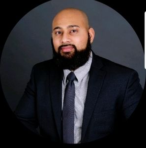 Meet your Posher, Nabil